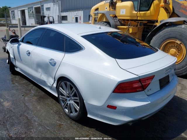 2014 AUDI A7 WAU2GAFC9EN060846 Photo 2