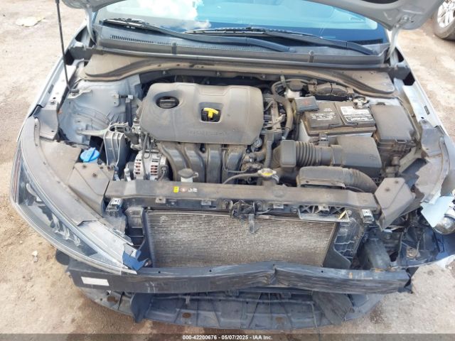 5NPD84LFXLH568720 Hyundai ELANTRA SEL