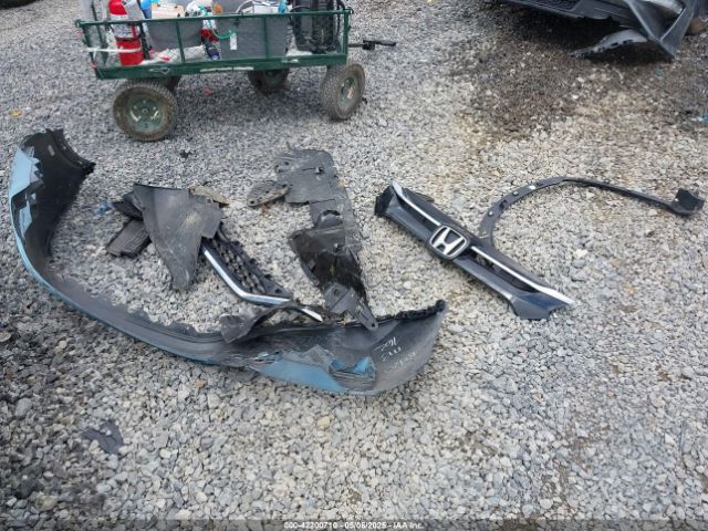 2HKRM4H48GH609389 Honda CR-V SE