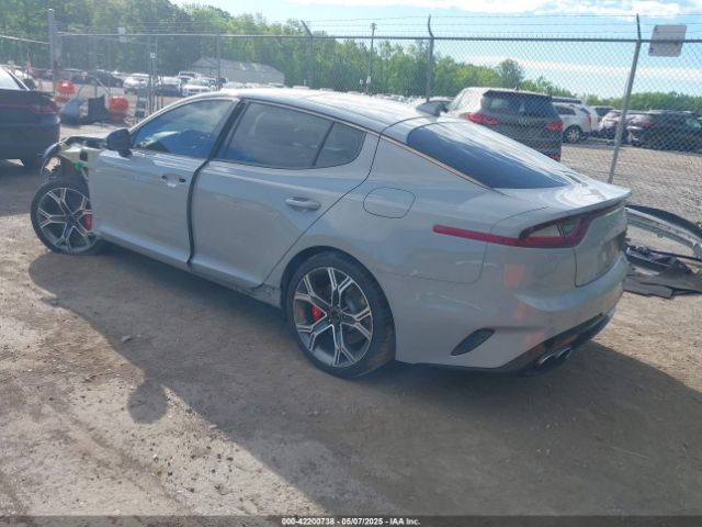 2018 KIA STINGER KNAE55LC4J6022475 Photo 2