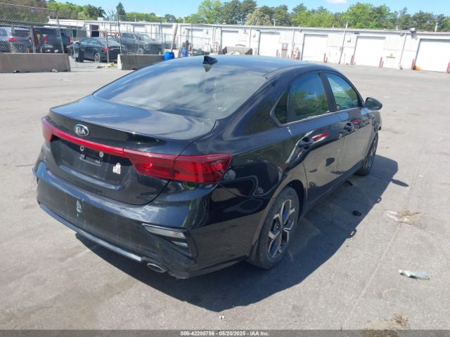 3KPF24AD5ME311238 KIA Forte Lxs