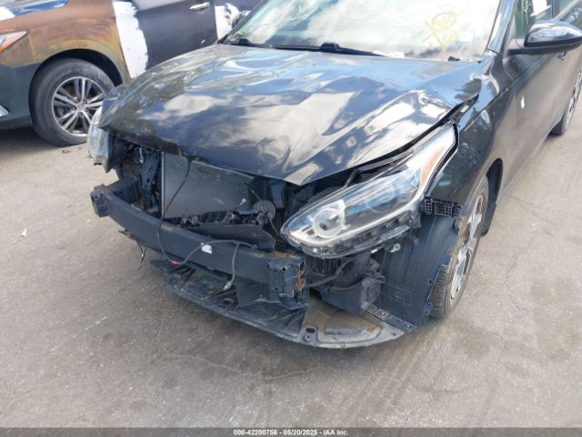 3KPF24AD5ME311238 KIA Forte Lxs