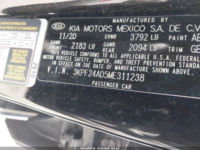 3KPF24AD5ME311238 KIA Forte Lxs
