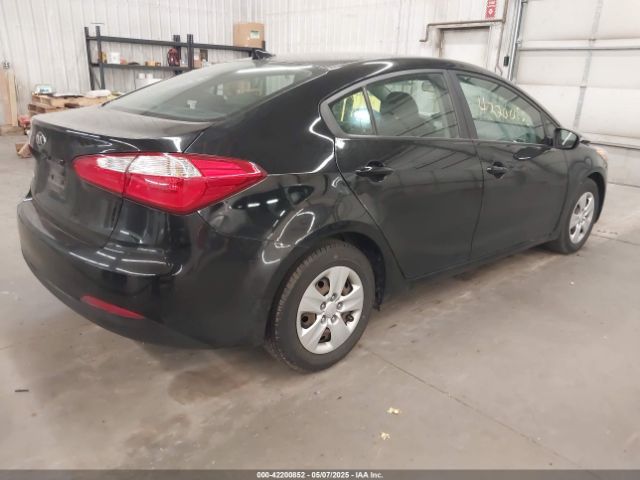 KNAFX4A63G5500812 KIA FORTE LX