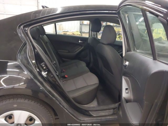 KNAFX4A63G5500812 KIA FORTE LX