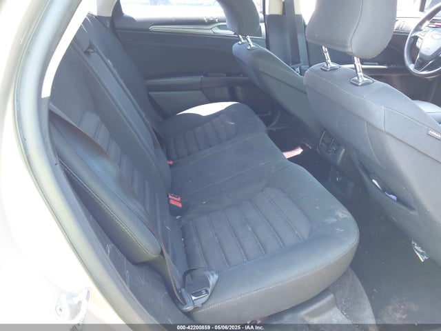 3FA6P0H7XHR164901 Ford FUSION SE