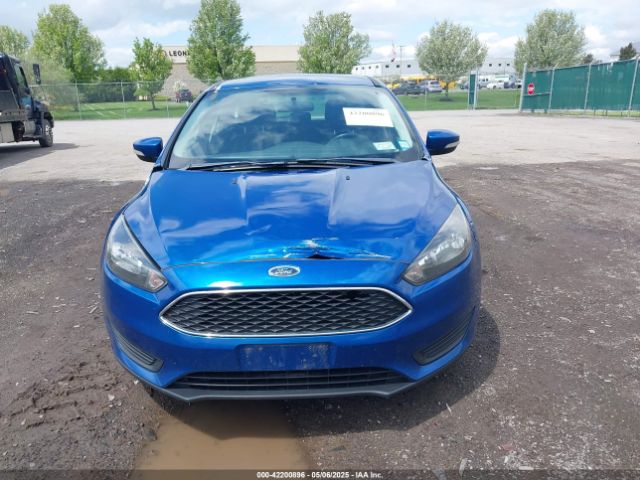 1FADP3K27JL310083 Ford FOCUS SE