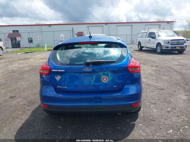 1FADP3K27JL310083 Ford FOCUS SE