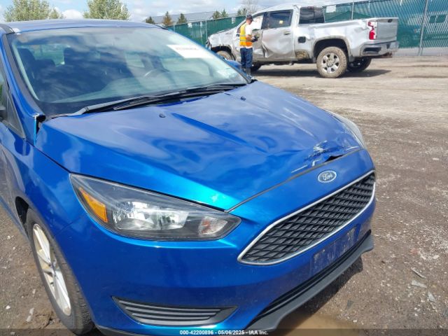 1FADP3K27JL310083 Ford FOCUS SE