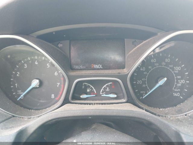 1FADP3K27JL310083 Ford FOCUS SE