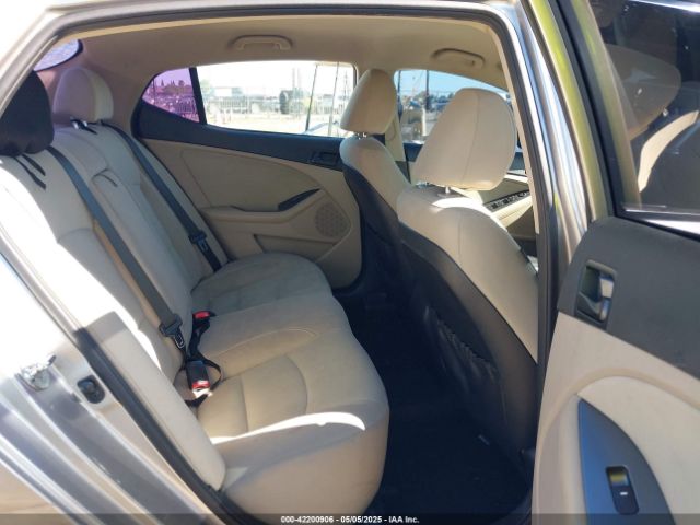 5XXGM4A7XEG342499 KIA Optima Lx