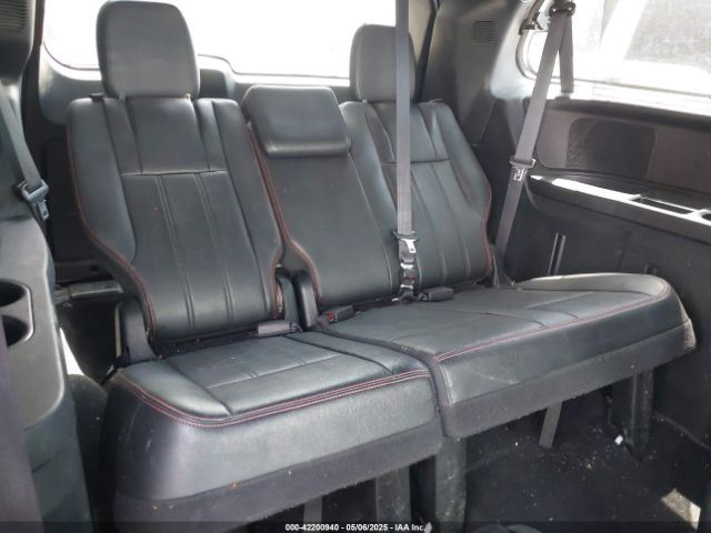 2C4RDGEG2HR557262 Dodge Grand Caravan Gt