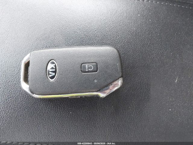 2021 KIA SELTOS KNDETCA29M7083021 Photo 10
