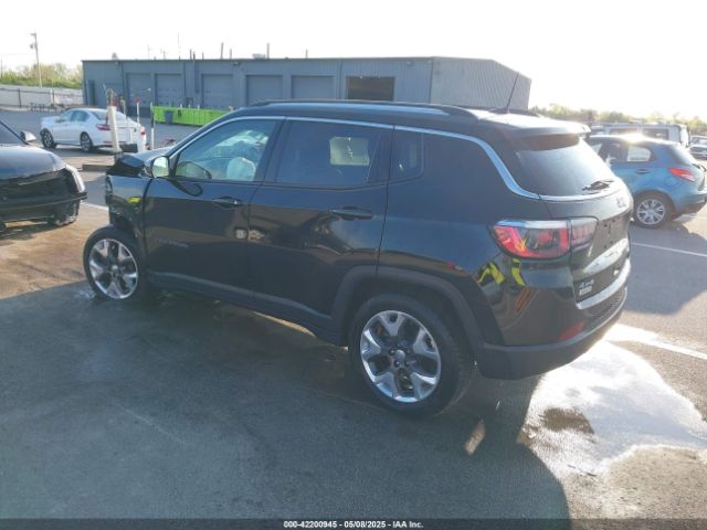 2019 JEEP COMPASS 3C4NJDCB7KT622852 Photo 2