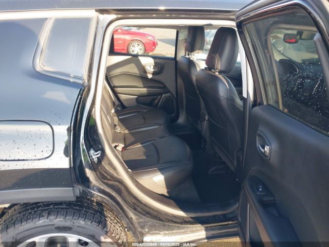 2019 JEEP COMPASS 3C4NJDCB7KT622852 Photo 7