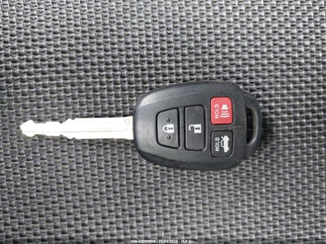 JF1ZNAA16H8711033 Toyota 86