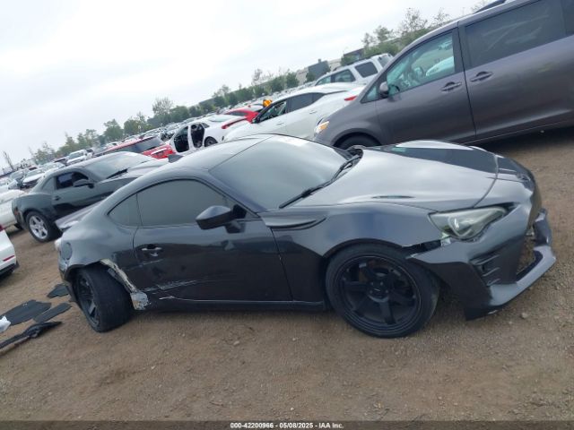 JF1ZNAA16H8711033 Toyota 86