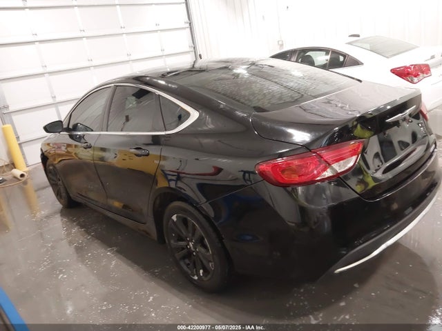 1C3CCCABXFN738619 Chrysler 2015