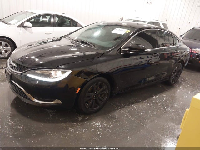 1C3CCCABXFN738619 Chrysler 2015