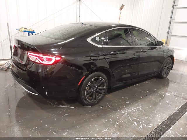 1C3CCCABXFN738619 Chrysler 2015