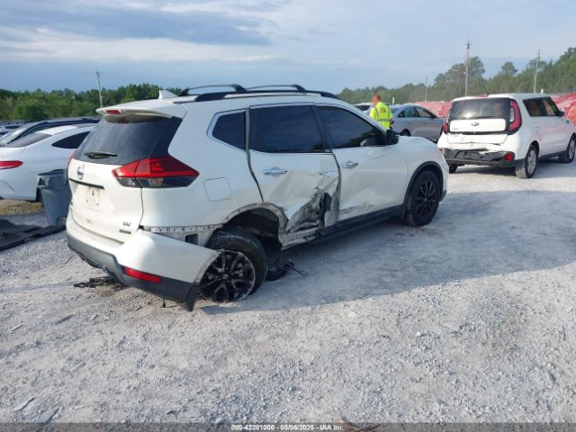 5N1AT2MTXJC745054 Nissan ROGUE SV