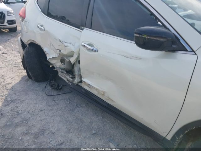 5N1AT2MTXJC745054 Nissan ROGUE SV
