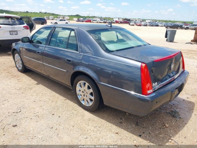 2010 CADILLAC DTS 1G6KH5EY7AU125118 Photo 2