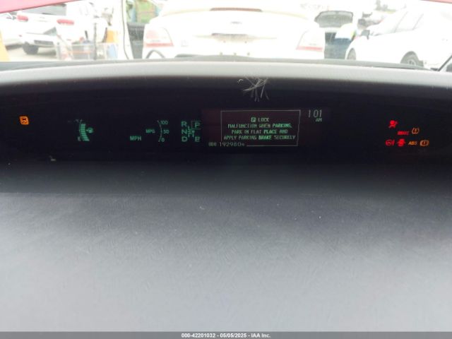 JTDKN3DU3F1882146 Toyota Prius Three
