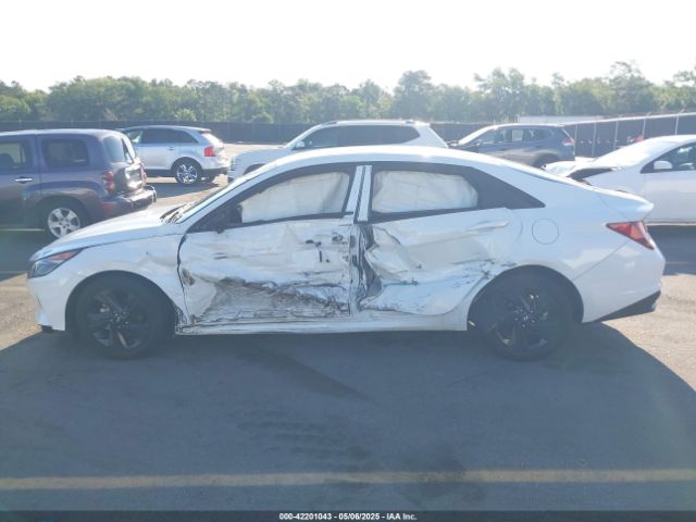 5NPLM4AG0MH012114 Hyundai ELANTRA SEL