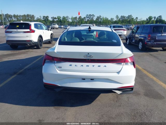 5NPLM4AG0MH012114 Hyundai ELANTRA SEL