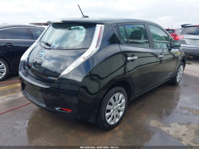 1N4AZ0CP2FC320680 Nissan LEAF S
