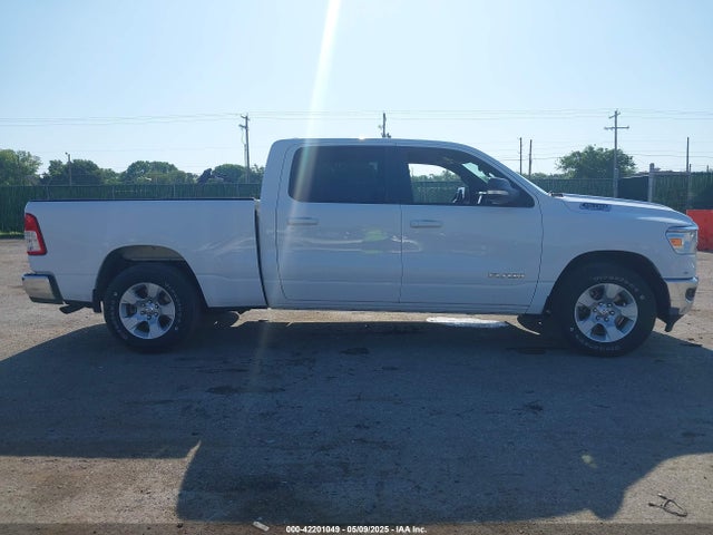1C6RRFMG7NN242325 RAM 1500 Big Horn  4x4 6'4 Box