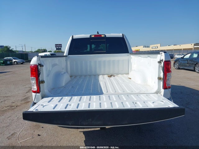 1C6RRFMG7NN242325 RAM 1500 Big Horn  4x4 6'4 Box