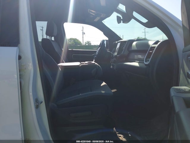 1C6RRFMG7NN242325 RAM 1500 Big Horn  4x4 6'4 Box