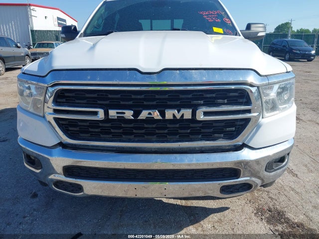 1C6RRFMG7NN242325 RAM 1500 Big Horn  4x4 6'4 Box