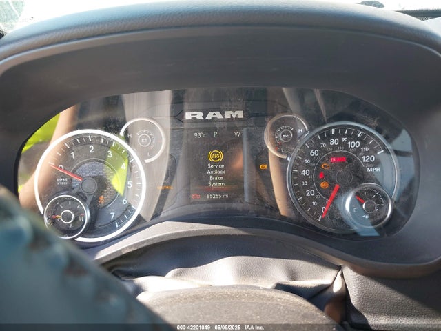 1C6RRFMG7NN242325 RAM 1500 Big Horn  4x4 6'4 Box