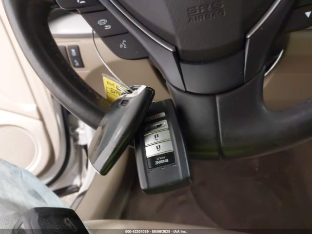 2016 ACURA RDX 5J8TB4H71GL004620 Photo 10