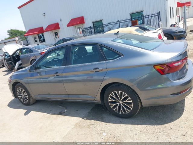 3VWC57BU0MM098146 Volkswagen Jetta 1.4t R-line/1.4t S/1.4t Se