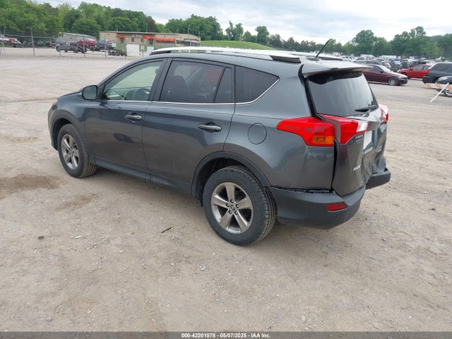 Toyota Rav4 Xle 2015 JTMRFREV9FD173760 Image 3