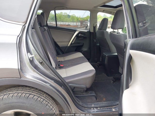 Toyota Rav4 Xle 2015 JTMRFREV9FD173760 Image 8