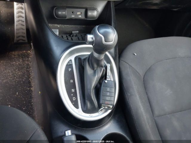 KNDJN2A20F7161935 KIA Soul