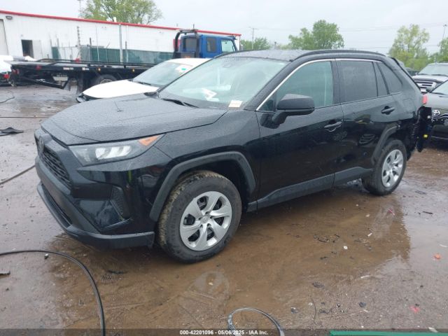 2T3H1RFVXMC106479 Toyota RAV4 LE