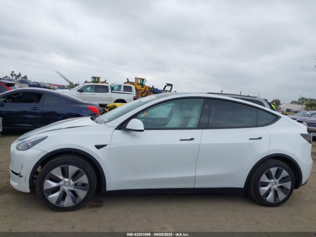 7SAYGDED4RF055859 Tesla Model Y Long Range Dual Motor All-wheel Drive/rwd