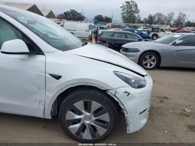 7SAYGDED4RF055859 Tesla Model Y Long Range Dual Motor All-wheel Drive/rwd