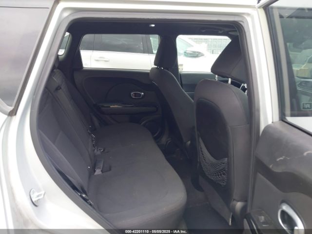 KNDJX3A58E7705512 KIA Soul !