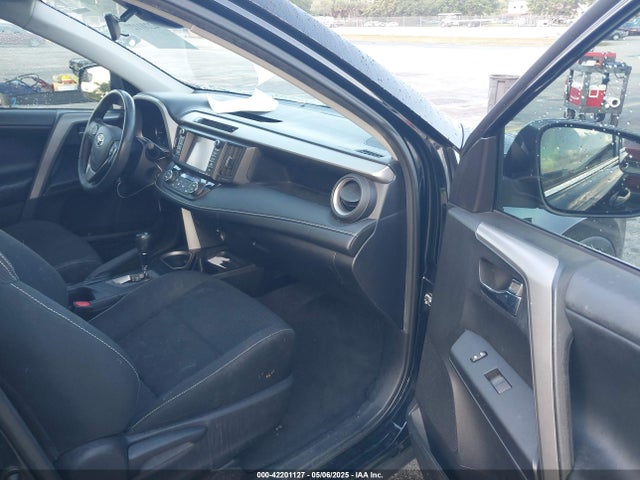 Toyota Rav4 Xle 2017 2T3WFREV8HW351442 Image 5