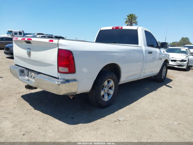 2017 RAM 1500 3C6JR6DT8HG542110 Photo 3