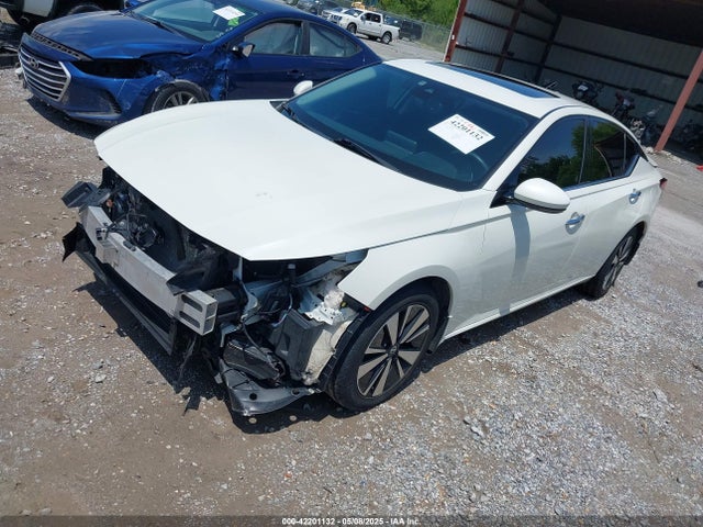 1N4BL4EW4LC182024 Nissan 2020