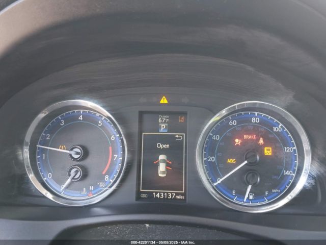 5YFBURHE5HP679489 Toyota COROLLA SE