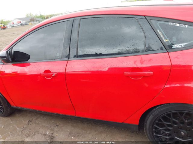 1FADP3K26GL389822 Ford FOCUS SE